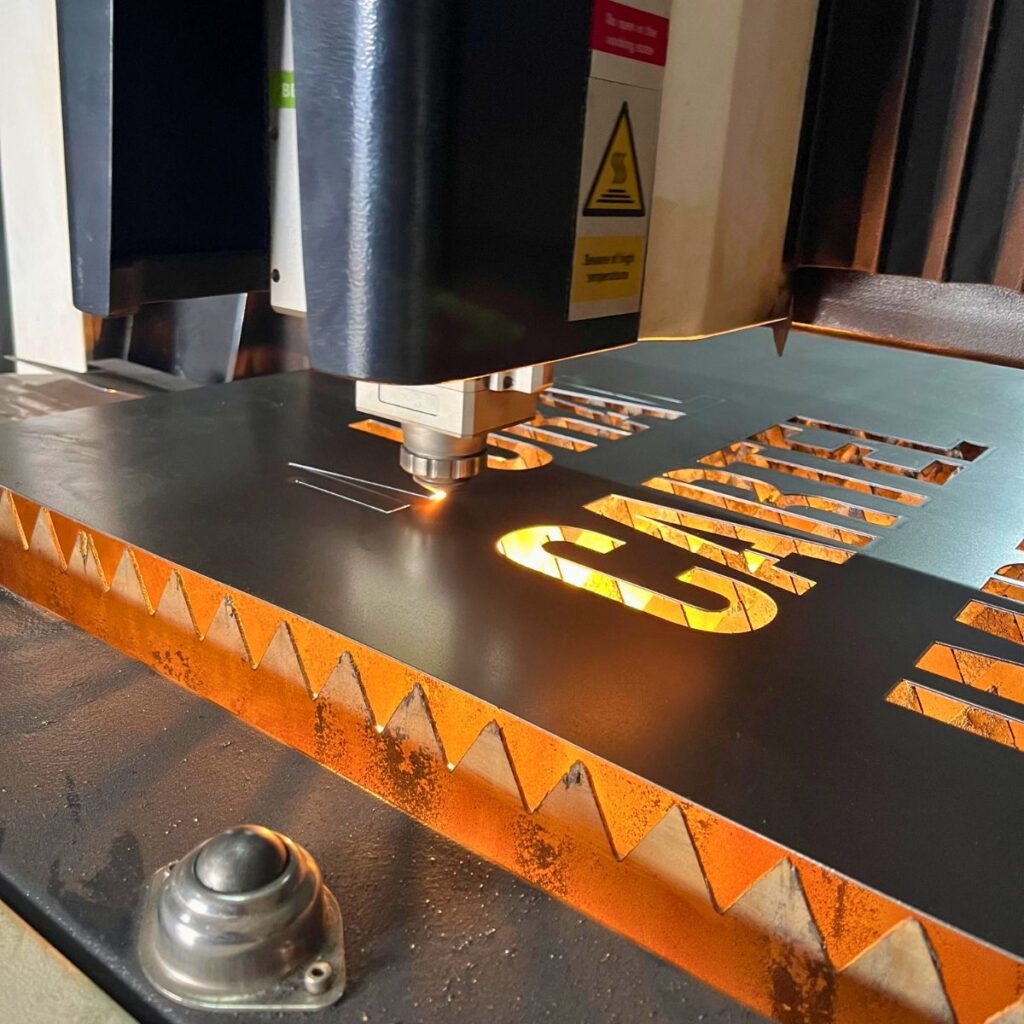 última tecnología - máquina de corte laser fibra óptica