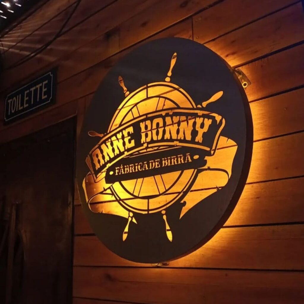 CARTELERIA SIMPLE RETROILUMINADA CON LOGO PERSONALIZADO (2)